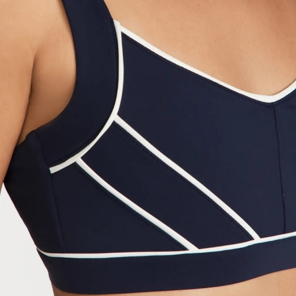 Eleven by Venus Williams - Sports Bra & Leggings - Picture 9 of 17